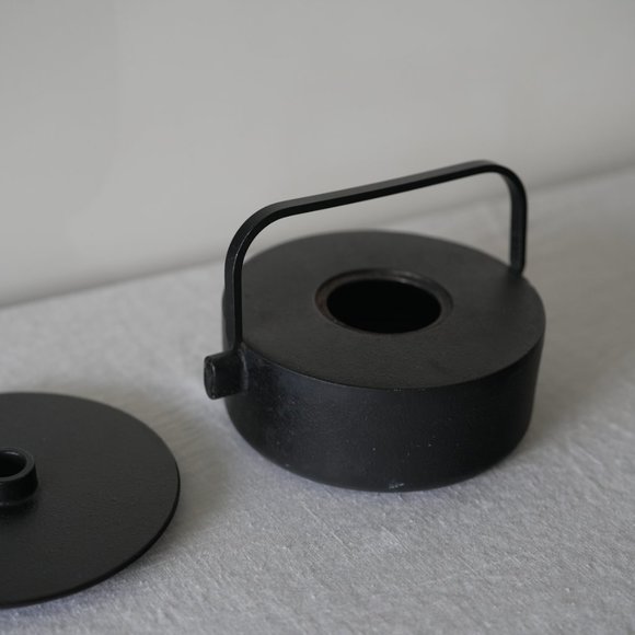 SERAX CAST IRON COLLAGE TEA POT - Picture 8 of 8